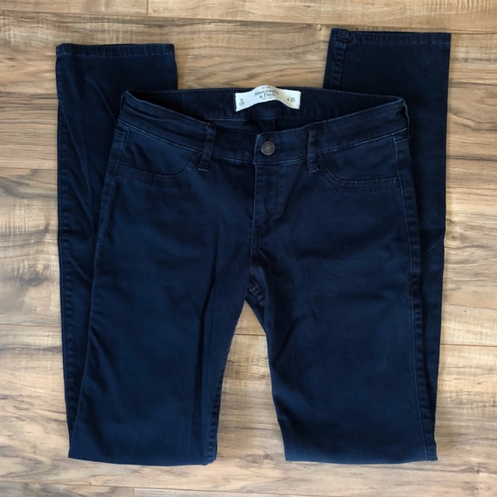 Abercrombie Soft Navy Jeans 25